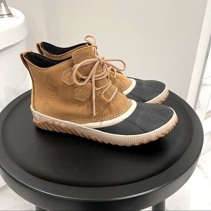 Womens Sorel Out and About Boot